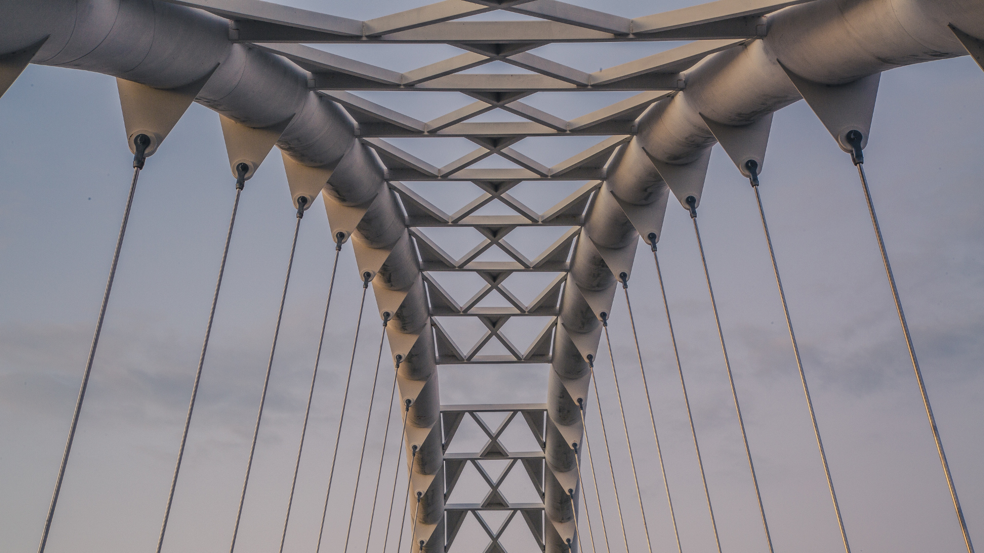 Naviate Civil 3D Infrastructure white bridge view from the bottom to top 1929x1080
