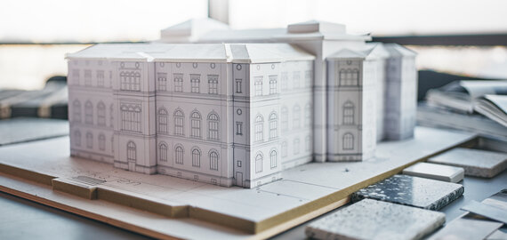 building 3d model miniature
